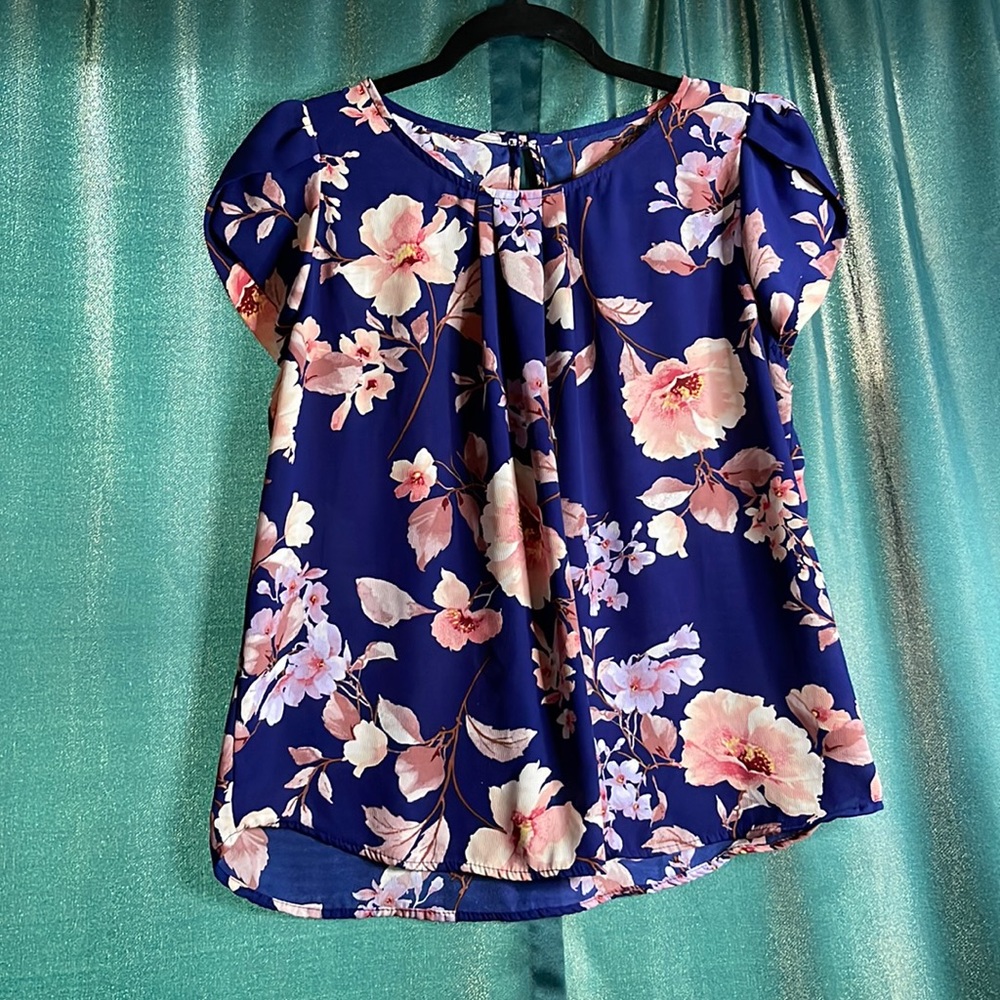 Beautiful flowered blouse